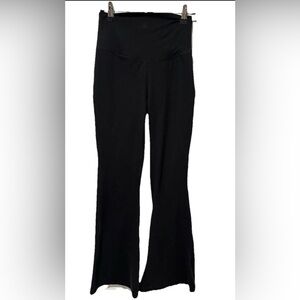 Yogalicious Womens Crossover High Waist Flare Legging Size Small, Black.